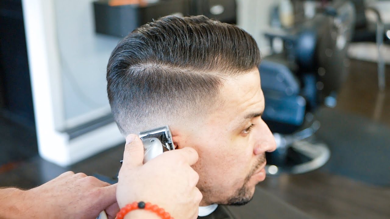 How to Fade Difficult hair ★ Barber Tutorial